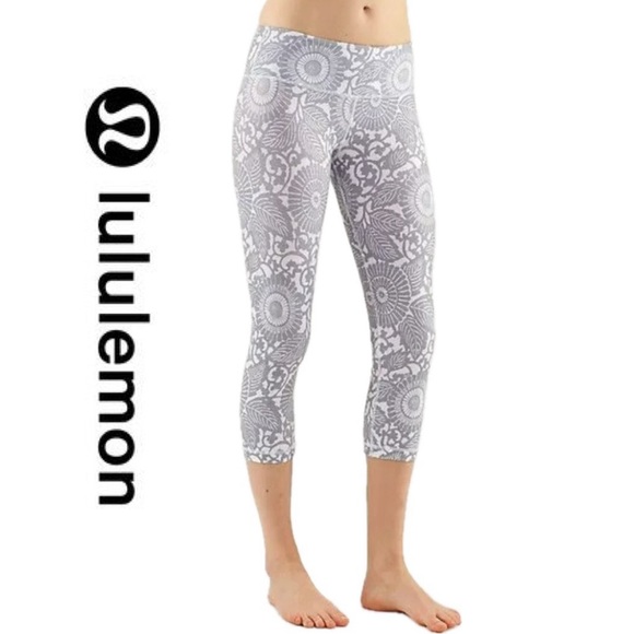 lululemon athletica Pants - Lululemon Wunder Under Crop Legging Fossil Grey Beachy Floral w white Rare 6